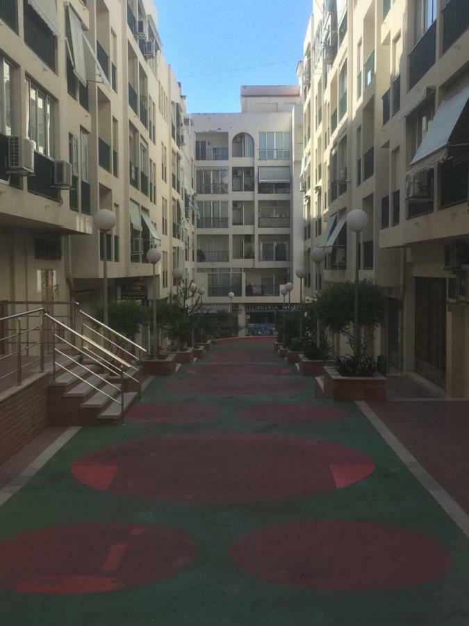 Apartamento Turistico Loyola Benidorm Extérieur photo